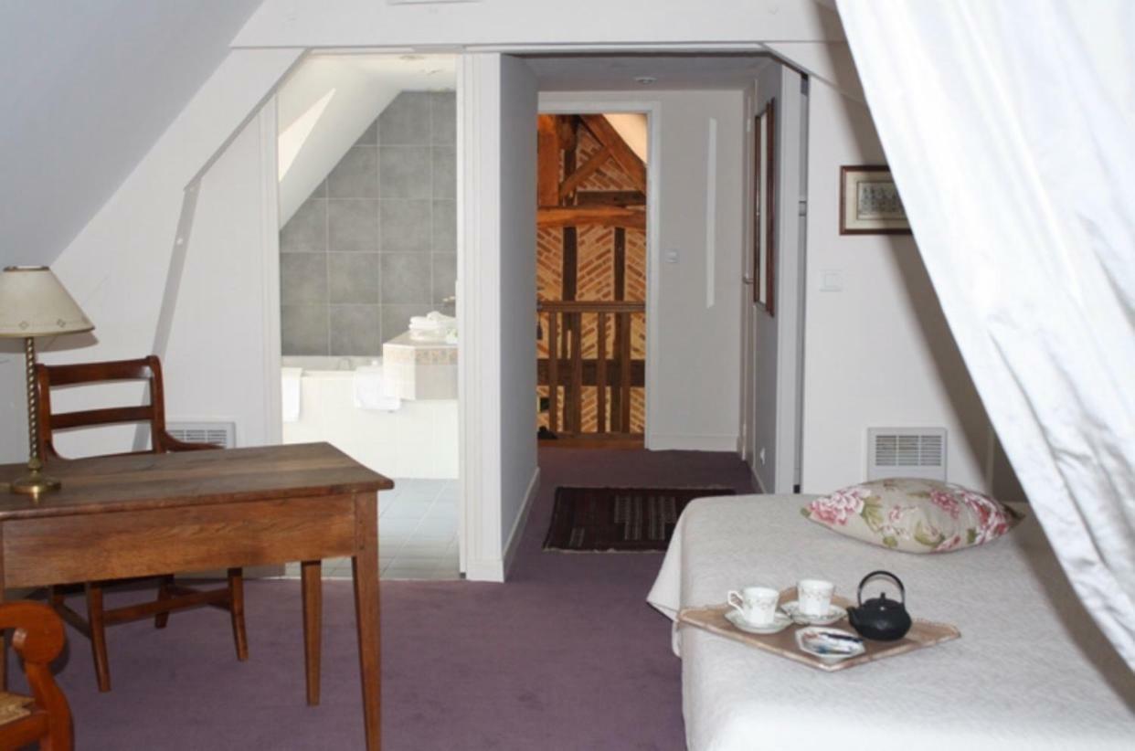 La Rabouillere Bed & Breakfast Le Controis-en-Sologne Eksteriør bilde